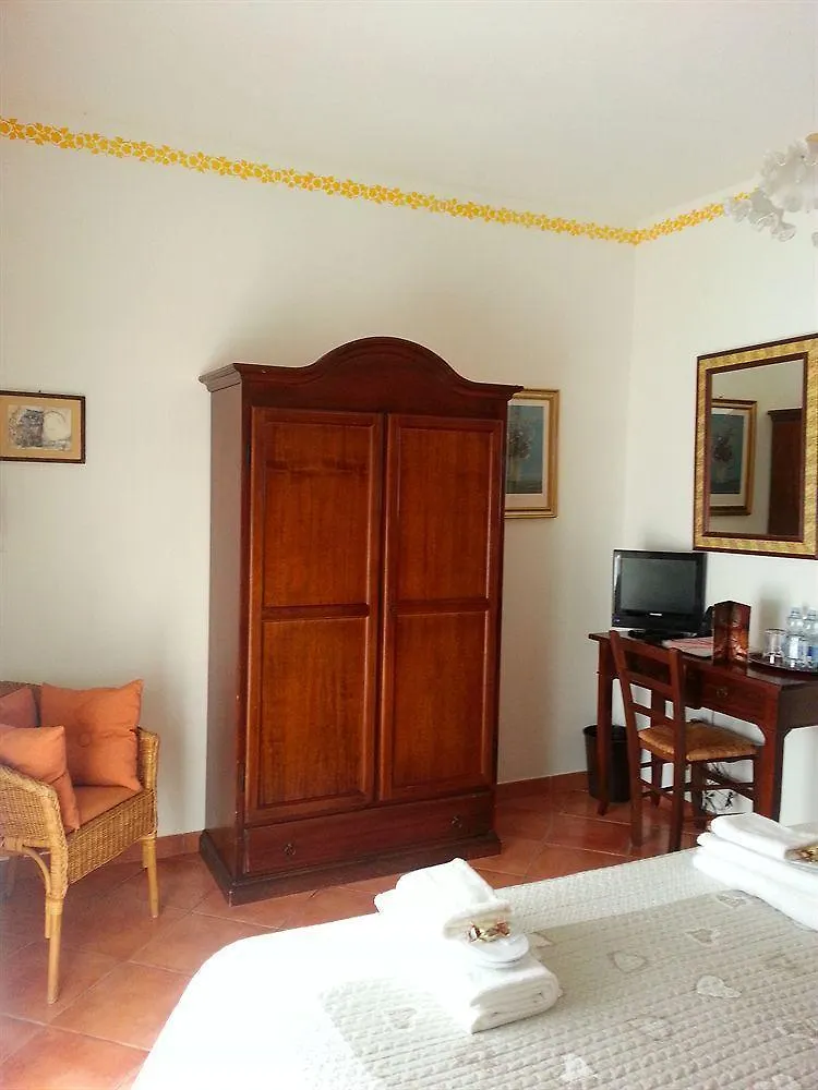 B&B La Casa Di Zefiro Limite Nocleg ze śniadaniem